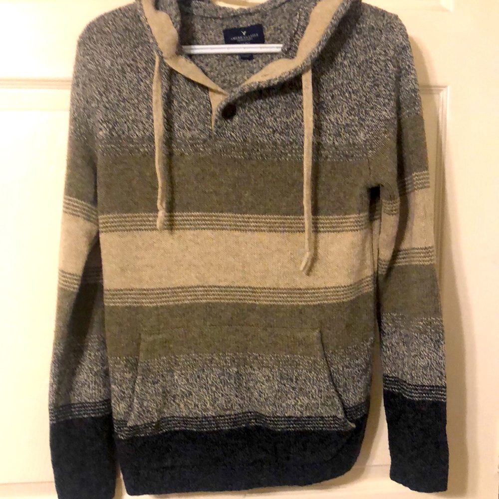 Striped Sweater/Sweatshirt
